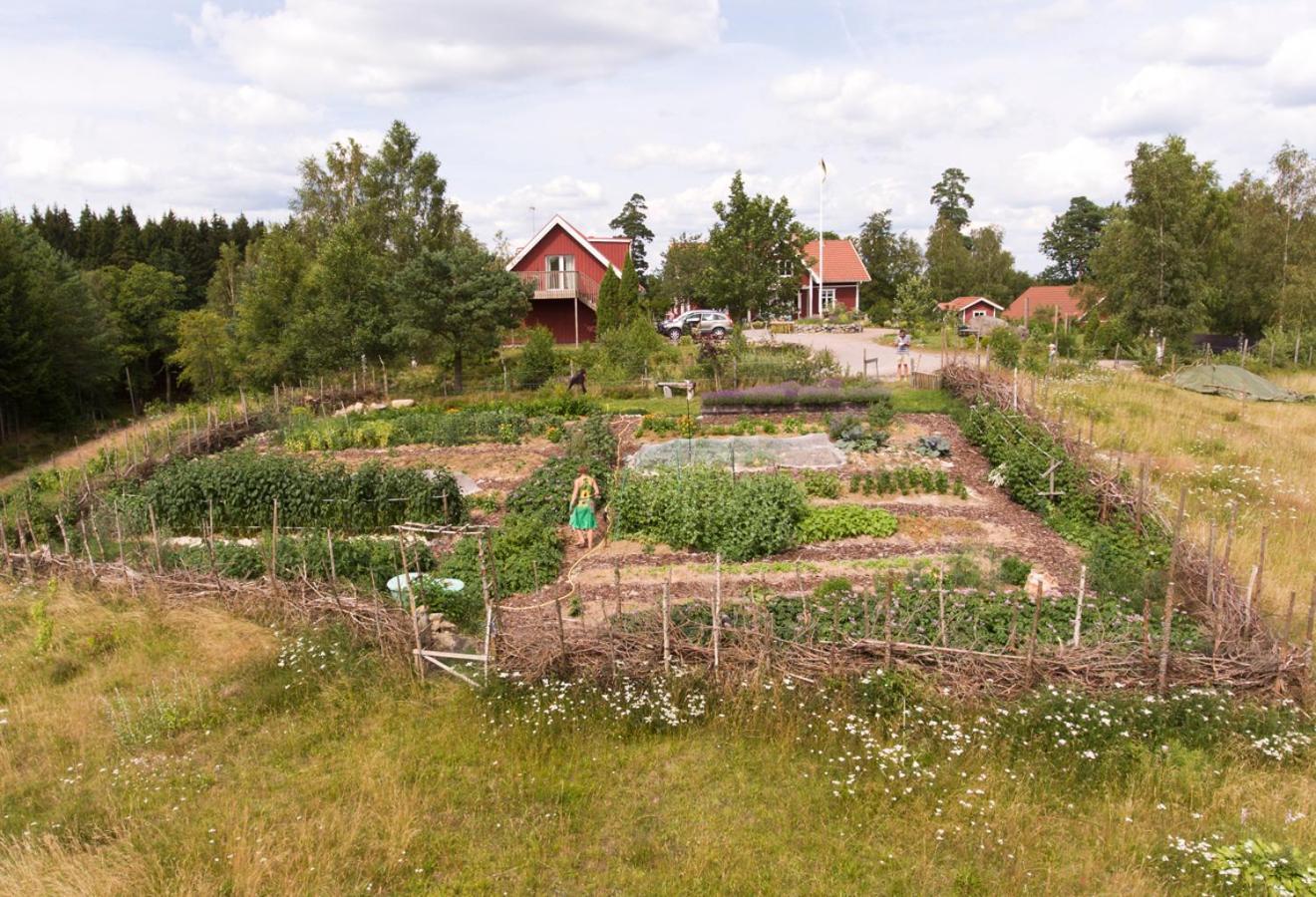 Bed and Breakfast Escape To Paulssonpaleo Simlångsdalen Exterior foto